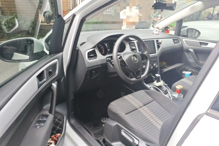 Used Volkswagen Golf Sportsvan 2019 1.6L Automatic Pure Model China V Standard Driver Seat
