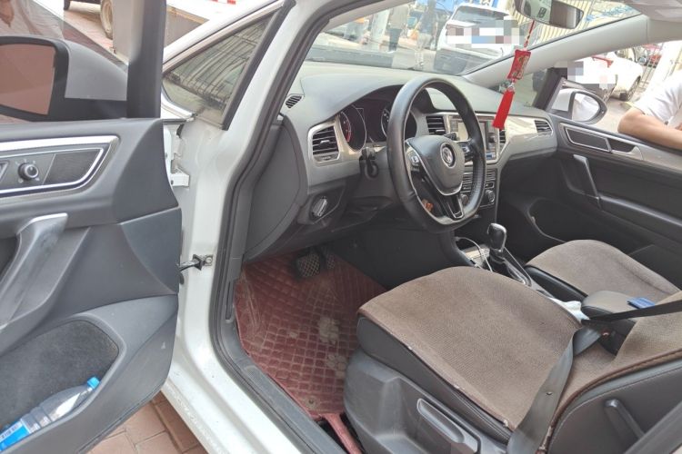 Used Volkswagen Golf Sportsvan 2019 280TSI Automatic Trendy Edition China V Standard Driver Seat