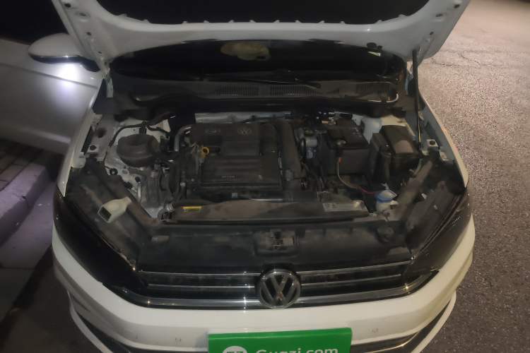 Used Volkswagen Golf Sportsvan 2019 280TSI Automatic Trendy Edition China V Standard Engine Bay