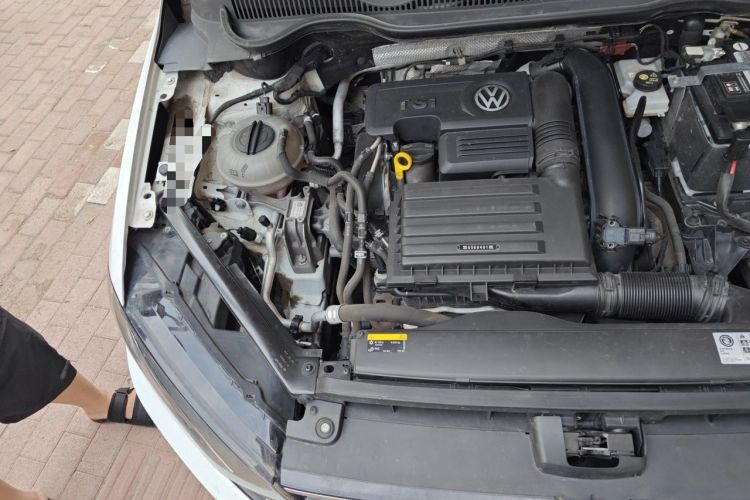 Used Volkswagen Golf Sportsvan 2019 280TSI Automatic Trendy Edition China V Standard Engine Bay Right