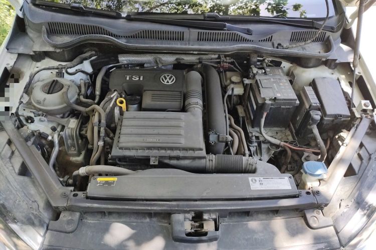 Used Volkswagen Golf Sportsvan 2019 280TSI Automatic Trendy Edition China V Standard Engine Bay