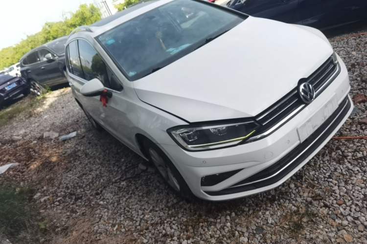 Used Volkswagen Golf Sportsvan 2019 280TSI Automatic Trendy Edition China V Standard Exterior 2