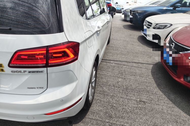 Used Volkswagen Golf Sportsvan 2019 280TSI Automatic Trendy Model China VI Standard Exterior 3