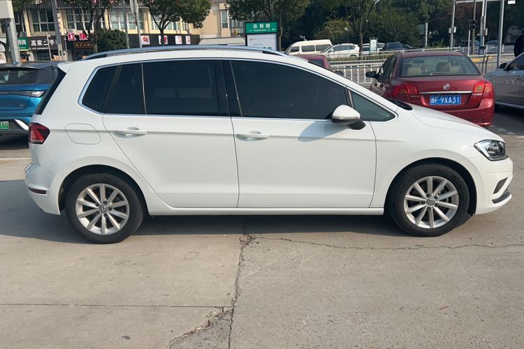 Used Volkswagen Golf Sportsvan 2019 280TSI Automatic Trendy Model China VI Standard Exterior 3
