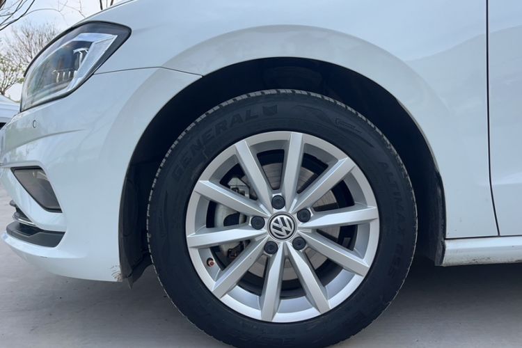 Used Volkswagen Golf Sportsvan 2019 280TSI Automatic Trendy Edition China V Standard Exterior 5
