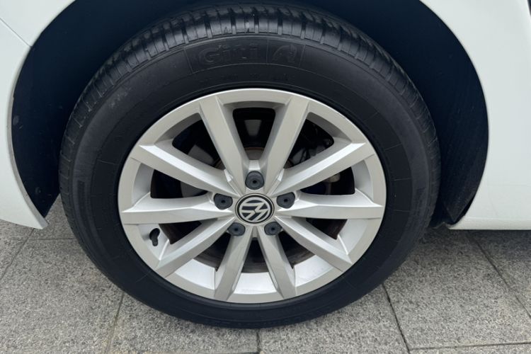 Used Volkswagen Golf Sportsvan 2019 280TSI Automatic Trendy Model China VI Standard Exterior 5