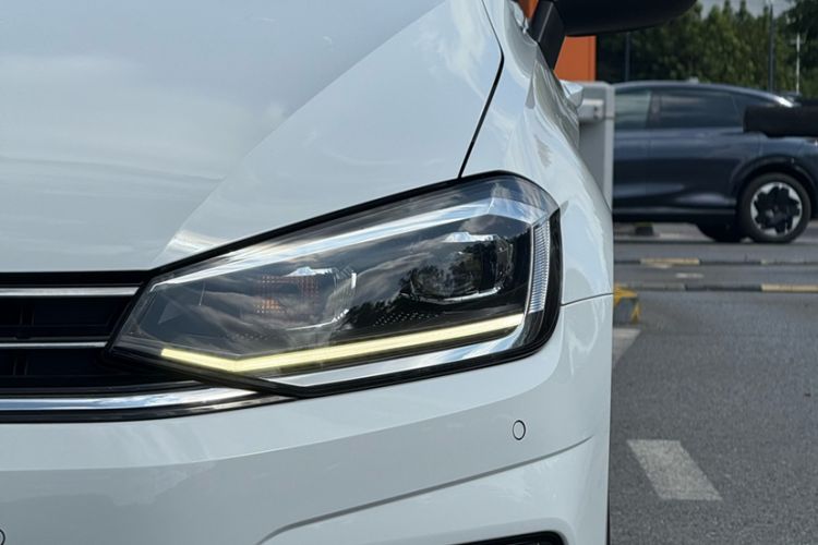 Used Volkswagen Golf Sportsvan 2019 280TSI Automatic Trendy Model China VI Standard Exterior 7