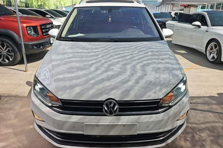 Used Volkswagen Golf Sportsvan 2019 280TSI Automatic Trendy Model China VI Standard Front