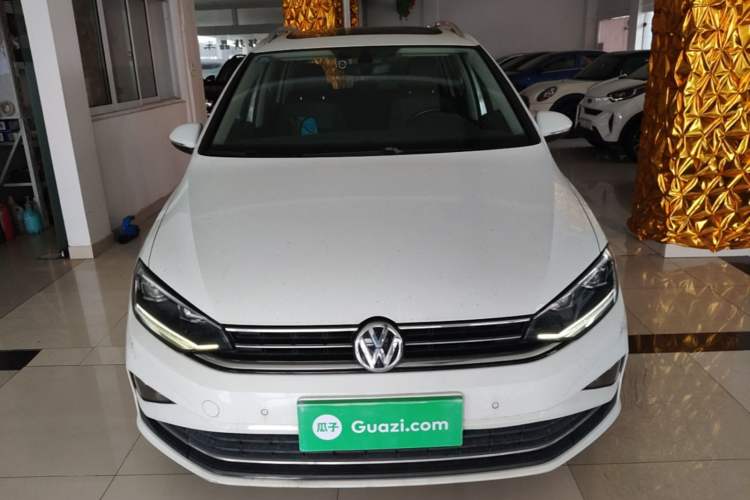 Used Volkswagen Golf Sportsvan 2019 280TSI Automatic Trendy Model China VI Standard Front