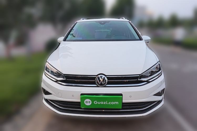 Used Volkswagen Golf Sportsvan 2019 280TSI Automatic Voyageur Model China VI Standard Front