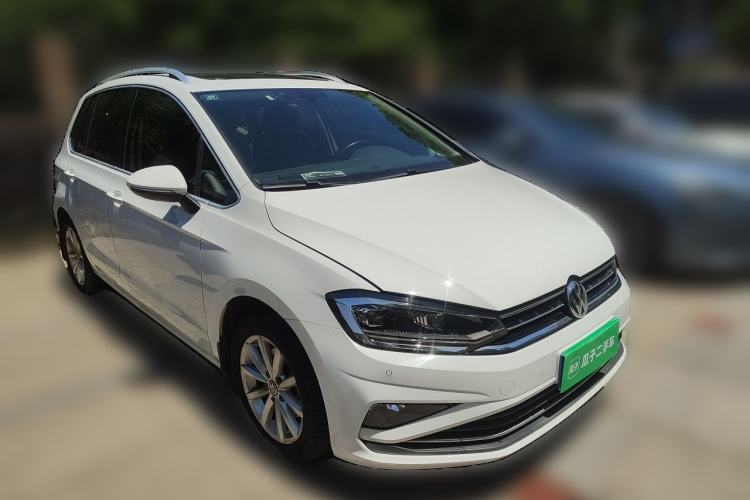 Used Volkswagen Golf Sportsvan 2019 280TSI Automatic Trendy Model China VI Standard Front Right 45 Deg
