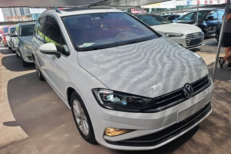 Used Volkswagen Golf Sportsvan 2019 280TSI Automatic Trendy Model China VI Standard Front Right 45 Deg