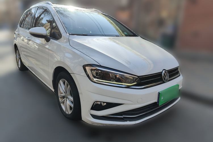 Used Volkswagen Golf Sportsvan 2019 1.6L Automatic Pure Model China V Standard Front Right 45 Deg
