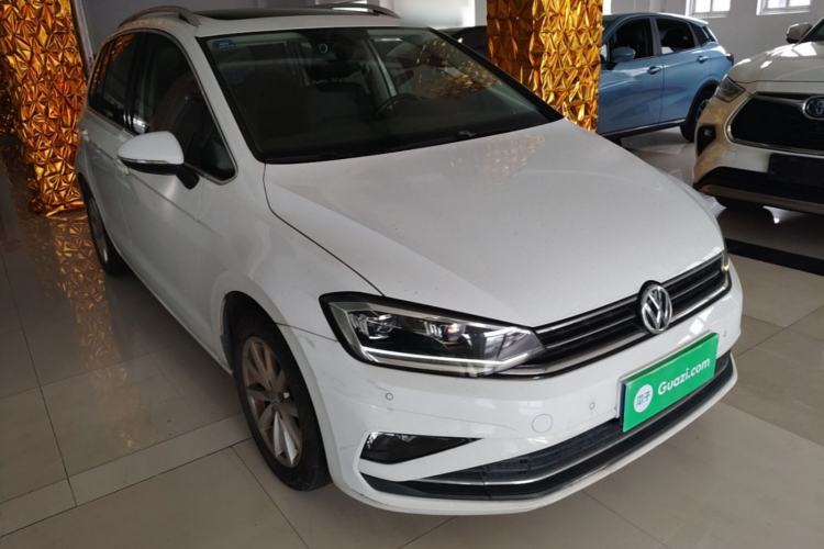 Used Volkswagen Golf Sportsvan 2019 280TSI Automatic Trendy Model China VI Standard Front Right 45 Deg