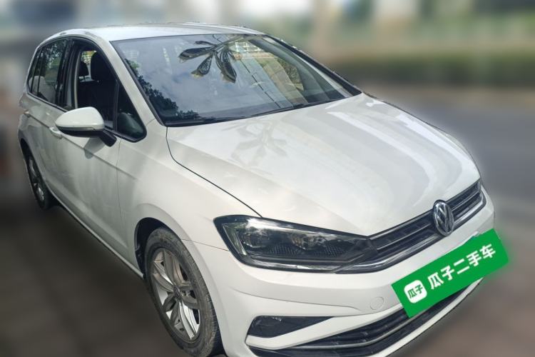 Used Volkswagen Golf Sportsvan 2019 1.6L Automatic Pure Model China V Standard Front Right 45 Deg