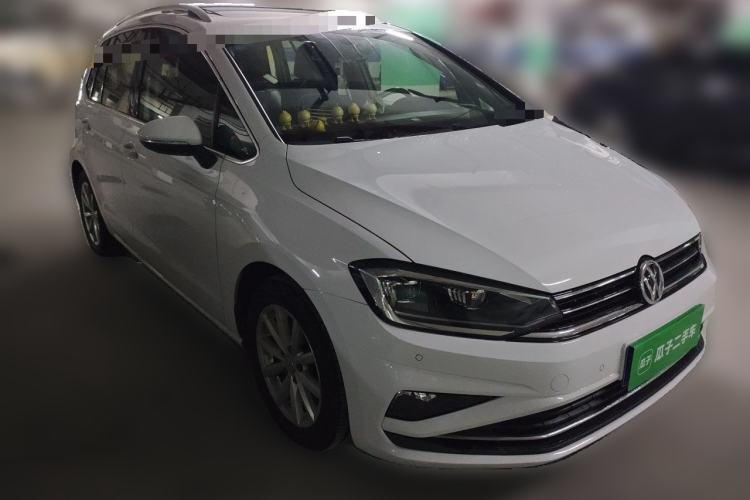 Used Volkswagen Golf Sportsvan 2019 280TSI Automatic Sentinel Model China VI Standard Front Right 45 Deg