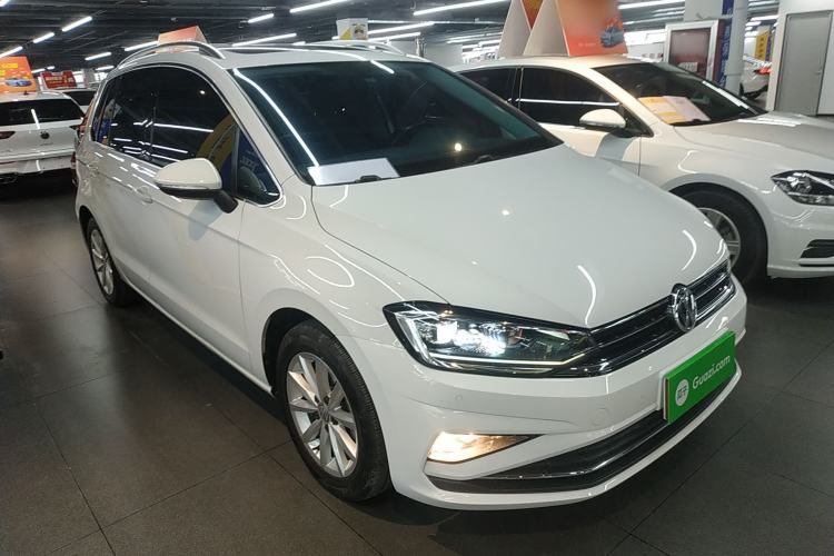 Used Volkswagen Golf Sportsvan 2019 280TSI Automatic Trendy Model China VI Standard Front Right 45 Deg