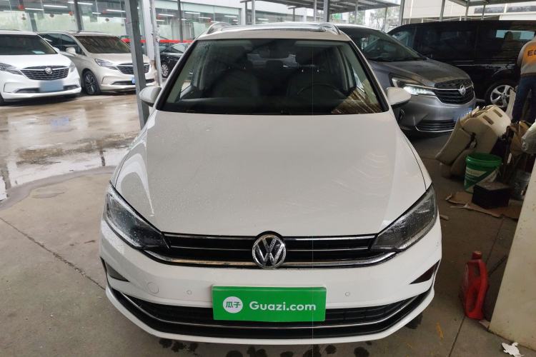 Used Volkswagen Golf Sportsvan 2019 280TSI Automatic Trendy Model China VI Standard Front