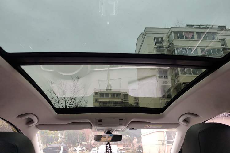 Used Volkswagen Golf Sportsvan 2019 280TSI Automatic Trendy Model China VI Standard Headliner