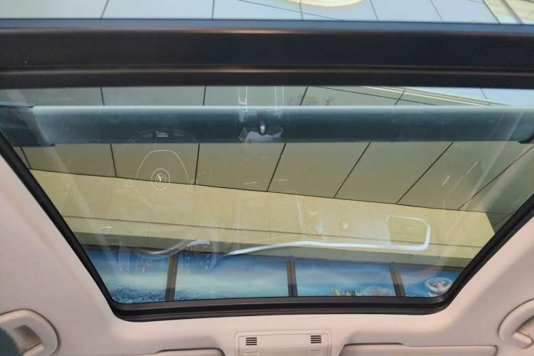 Used Volkswagen Golf Sportsvan 2019 280TSI Automatic Trendy Model China VI Standard Headliner