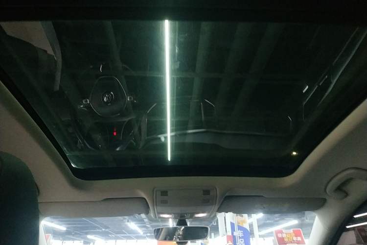 Used Volkswagen Golf Sportsvan 2019 280TSI Automatic Trendy Model China VI Standard Headliner