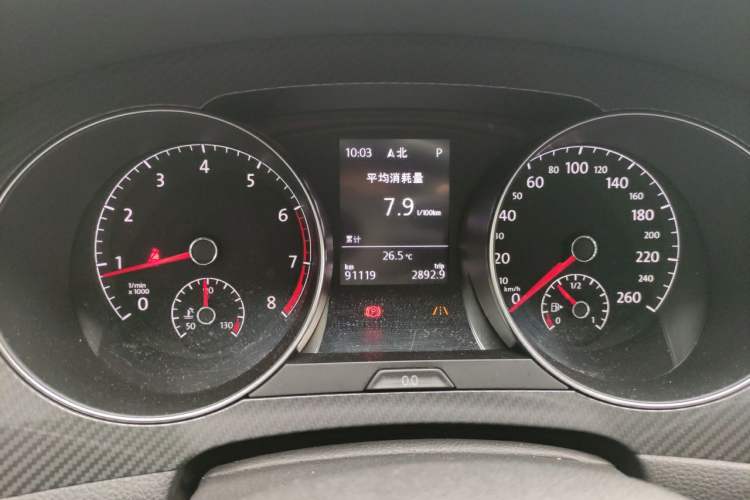 Used Volkswagen Golf Sportsvan 2019 280TSI Automatic Voyageur Model China VI Standard Instrument Cluster