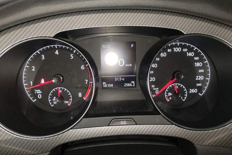 Used Volkswagen Golf Sportsvan 2019 280TSI Automatic Trendy Model China VI Standard Instrument Cluster