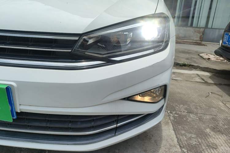 Used Volkswagen Golf Sportsvan 2019 1.6L Automatic Pure Model China V Standard Left Front Headlight