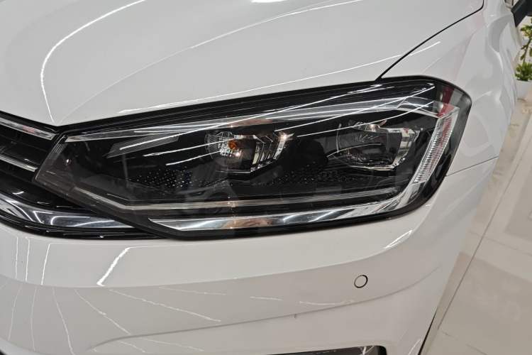 Used Volkswagen Golf Sportsvan 2019 280TSI Automatic Guardian Edition China V Standard Left Front Headlight