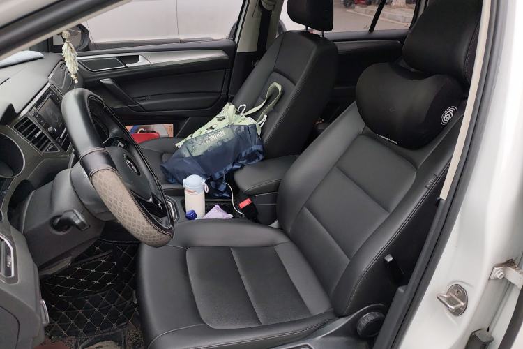 Used Volkswagen Golf Sportsvan 2019 280TSI Automatic Trendy Model China VI Standard Left Front Seat