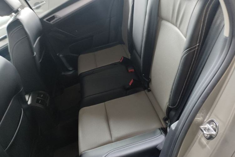 Used Volkswagen Golf Sportsvan 2019 1.6L Automatic Pure Model China V Standard Left Rear Seat