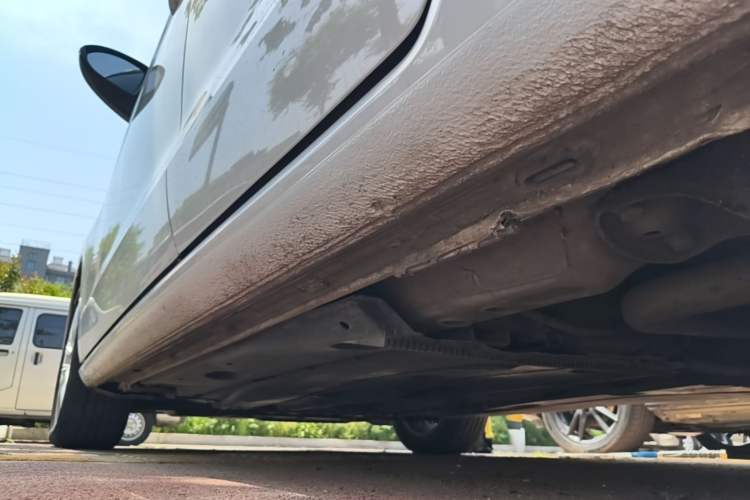 Used Volkswagen Golf Sportsvan 2019 1.6L Automatic Pure Model China V Standard Left Side Sill