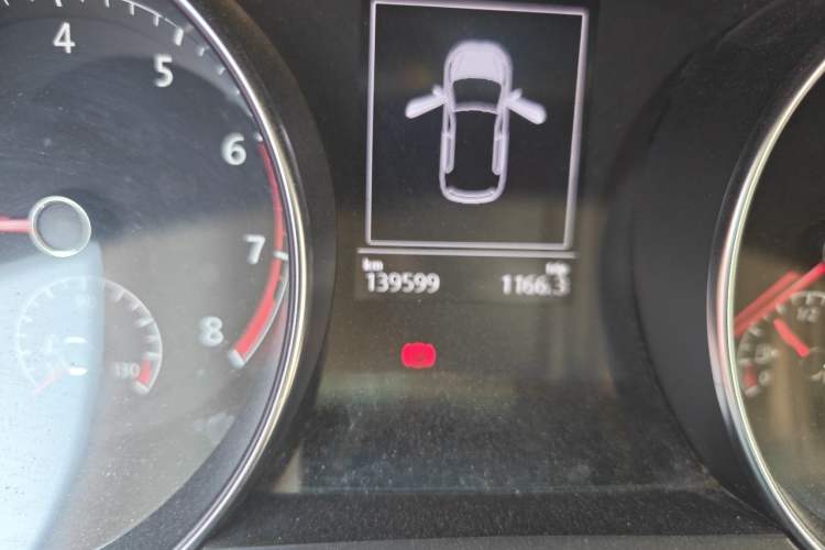Used Volkswagen Golf Sportsvan 2019 280TSI Automatic Trendy Edition China V Standard Odometer Close Up