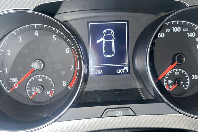 Used Volkswagen Golf Sportsvan 2019 280TSI Automatic Trendy Edition China V Standard Odometer Close Up