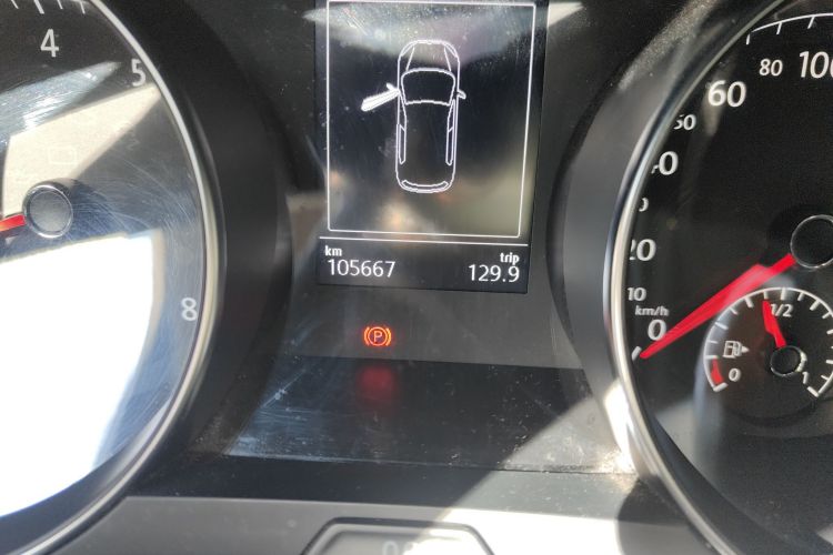 Used Volkswagen Golf Sportsvan 2019 1.6L Automatic Pure Model China V Standard Odometer Close Up
