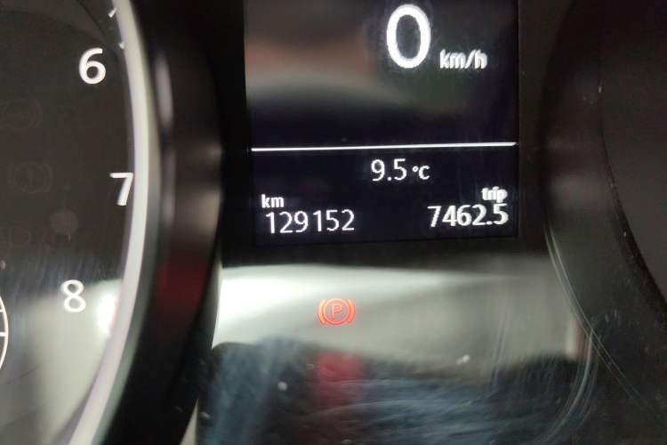 Used Volkswagen Golf Sportsvan 2019 280TSI Automatic Trendy Model China VI Standard Odometer Close Up