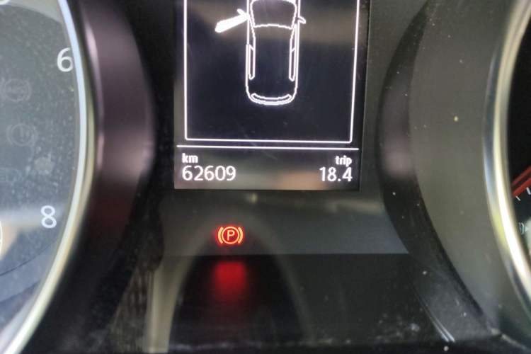 Used Volkswagen Golf Sportsvan 2019 280TSI Automatic Trendy Edition China V Standard Odometer Close Up