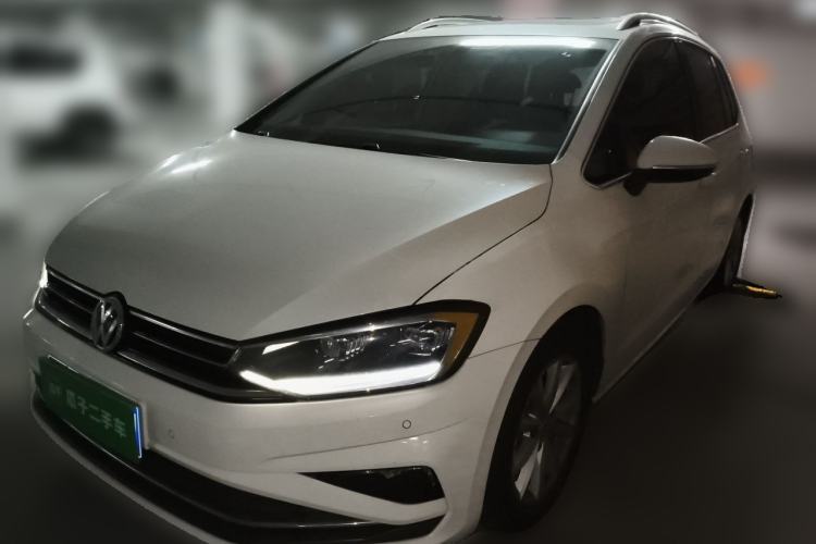 Used Volkswagen Golf Sportsvan 2019 280TSI Automatic Trendy Model China VI Standard Guazi used car, China used car export, Used car for sale, Used cars, Cheapest cars for sale