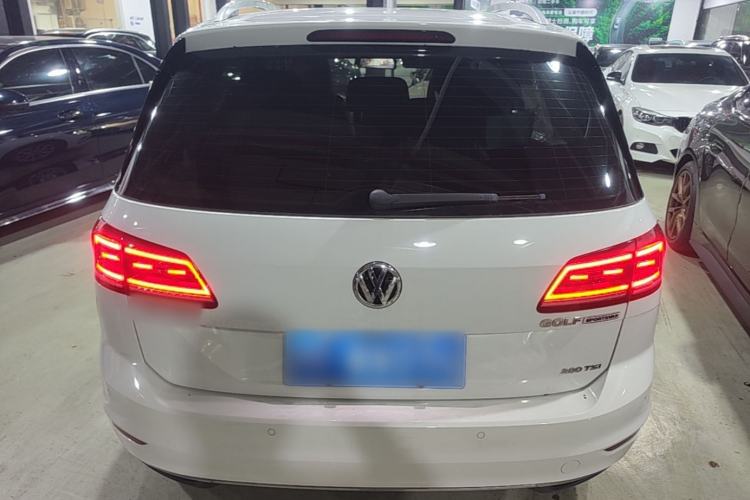 Used Volkswagen Golf Sportsvan 2019 280TSI Automatic Trendy Model China VI Standard Rear
