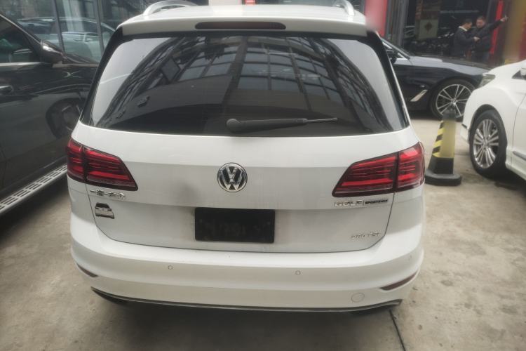 Used Volkswagen Golf Sportsvan 2019 280TSI Automatic Trendy Model China VI Standard Rear
