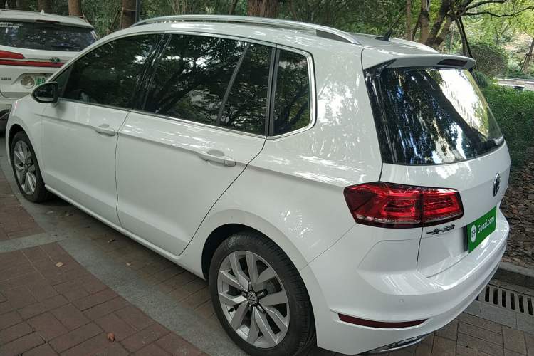 Used Volkswagen Golf Sportsvan 2019 280TSI Automatic Trendy Model China VI Standard Rear Left 45 Deg