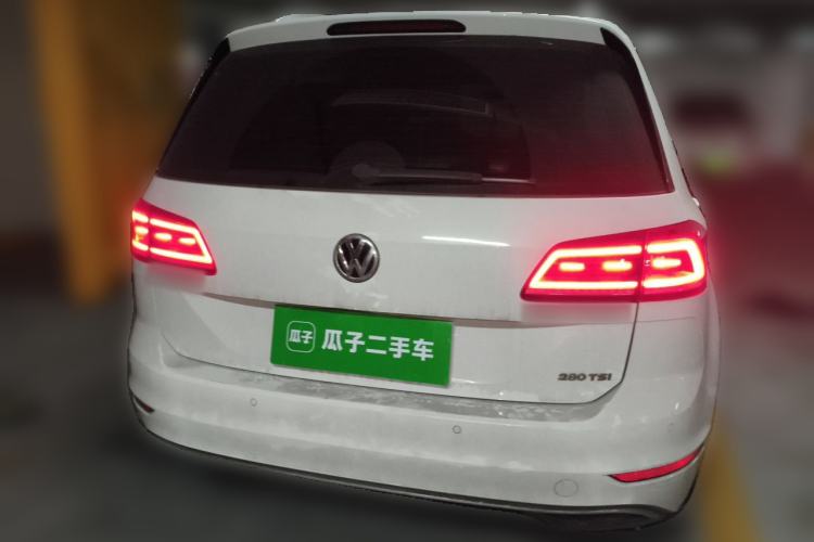 Used Volkswagen Golf Sportsvan 2019 280TSI Automatic Trendy Model China VI Standard Rear