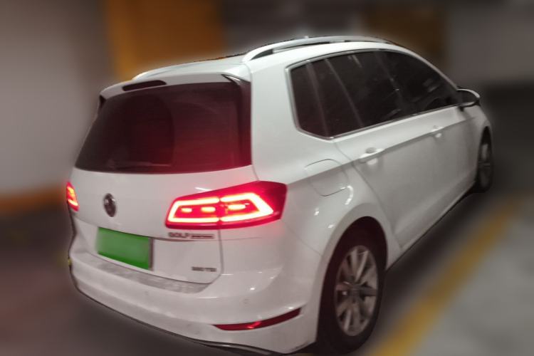 Used Volkswagen Golf Sportsvan 2019 280TSI Automatic Trendy Model China VI Standard Rear Right 45 Deg