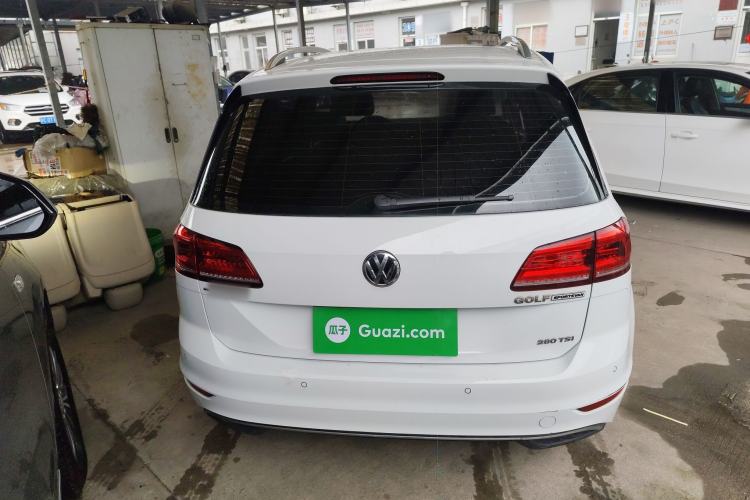 Used Volkswagen Golf Sportsvan 2019 280TSI Automatic Trendy Model China VI Standard Rear