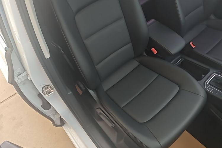 Used Volkswagen Golf Sportsvan 2019 280TSI Automatic Trendy Model China VI Standard Right Front Seat