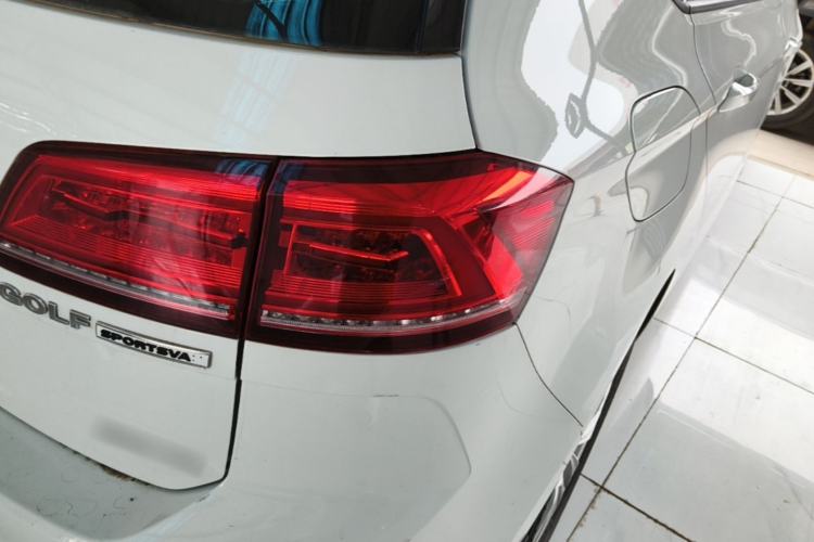 Used Volkswagen Golf Sportsvan 2019 200TSI Automatic C-HR Pure Version China VI Standard Right Rear Taillight