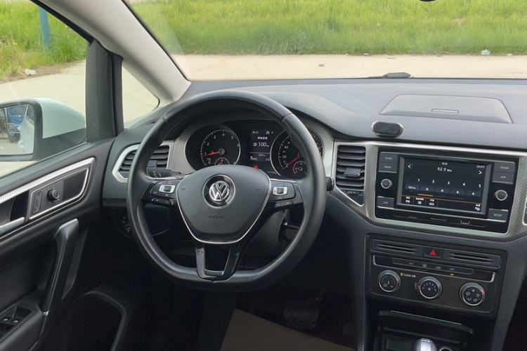 Used Volkswagen Golf Sportsvan 2019 280TSI Automatic Trendy Edition China V Standard Steering Wheel