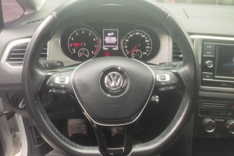 Used Volkswagen Golf Sportsvan 2019 280TSI Automatic Trendy Model China VI Standard Steering Wheel