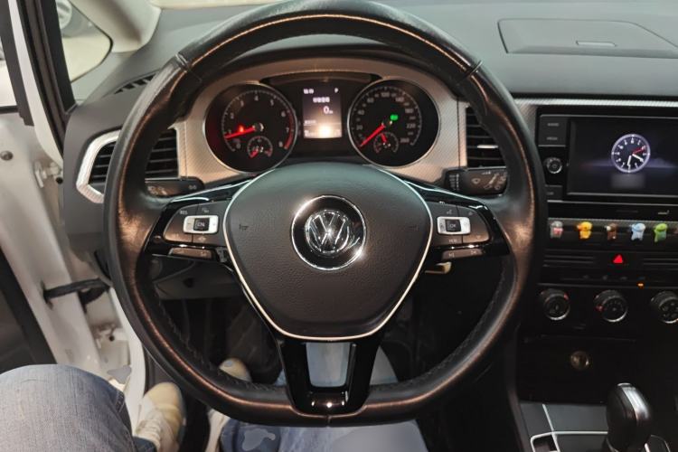 Used Volkswagen Golf Sportsvan 2019 280TSI Automatic Guardian Edition China V Standard Steering Wheel
