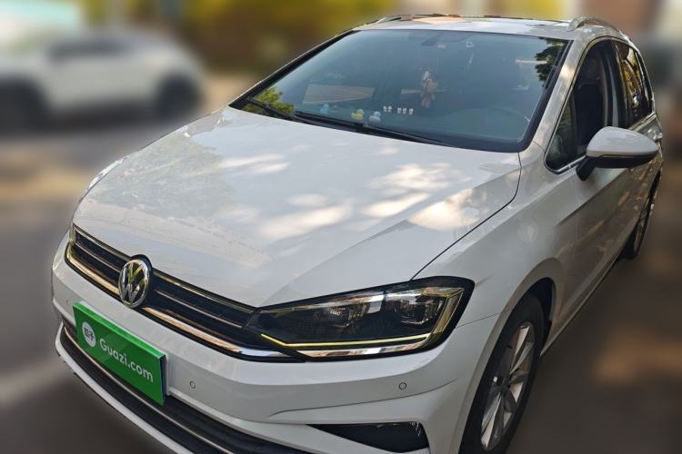 Used Volkswagen Golf Sportsvan 2019 280TSI Automatic Trendy Model China VI Standard Guazi used car, China used car export, Used car for sale, Used cars, Cheapest cars for sale